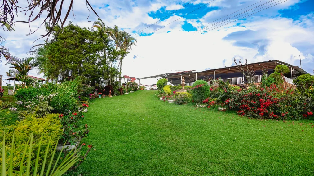 Finca Asociada